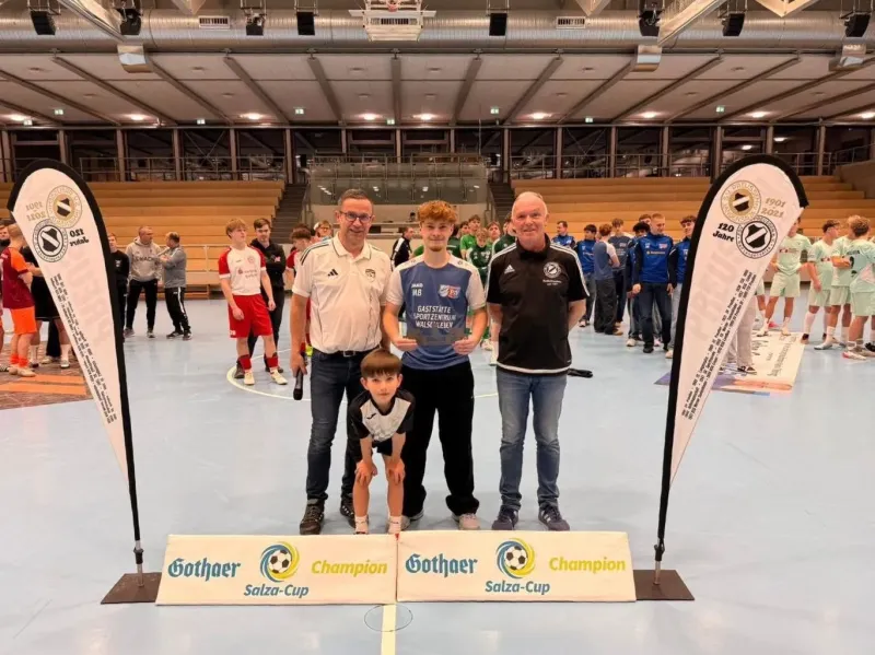 A-Junioren holen Salza-Cup